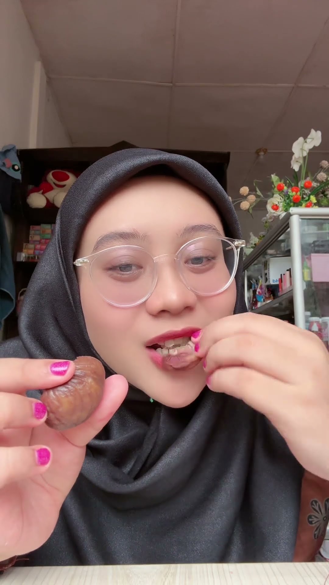 NGAKAK? HAMPIR DIKIRA JENGKOL?