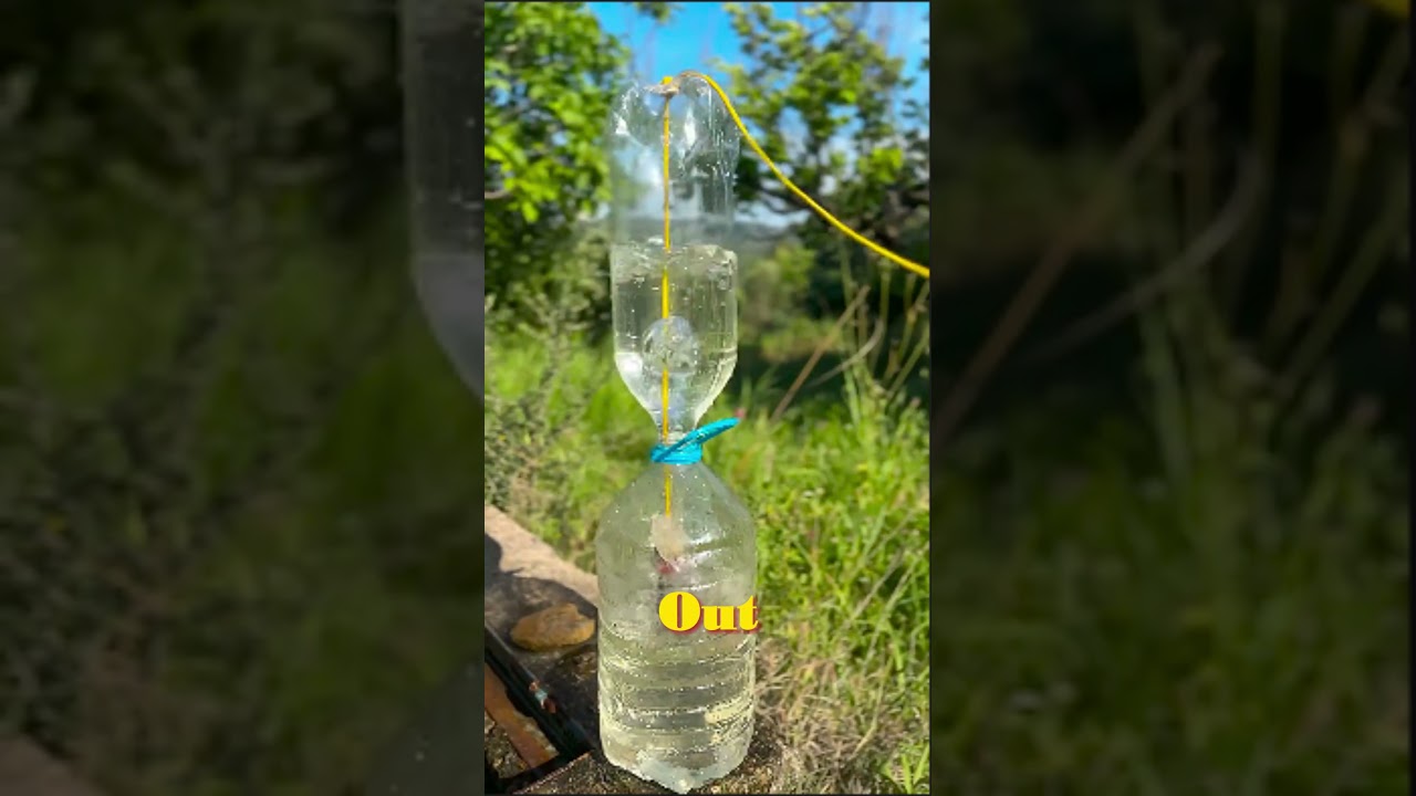 Man shows a DIY water extraction tool Credits 📽: @yagizderolur