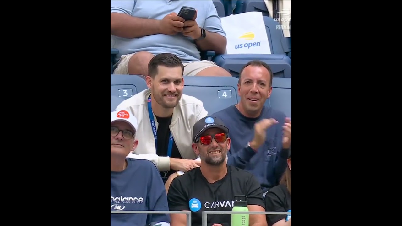 David Harbour watching Taylor Fritz at the US Open 😎