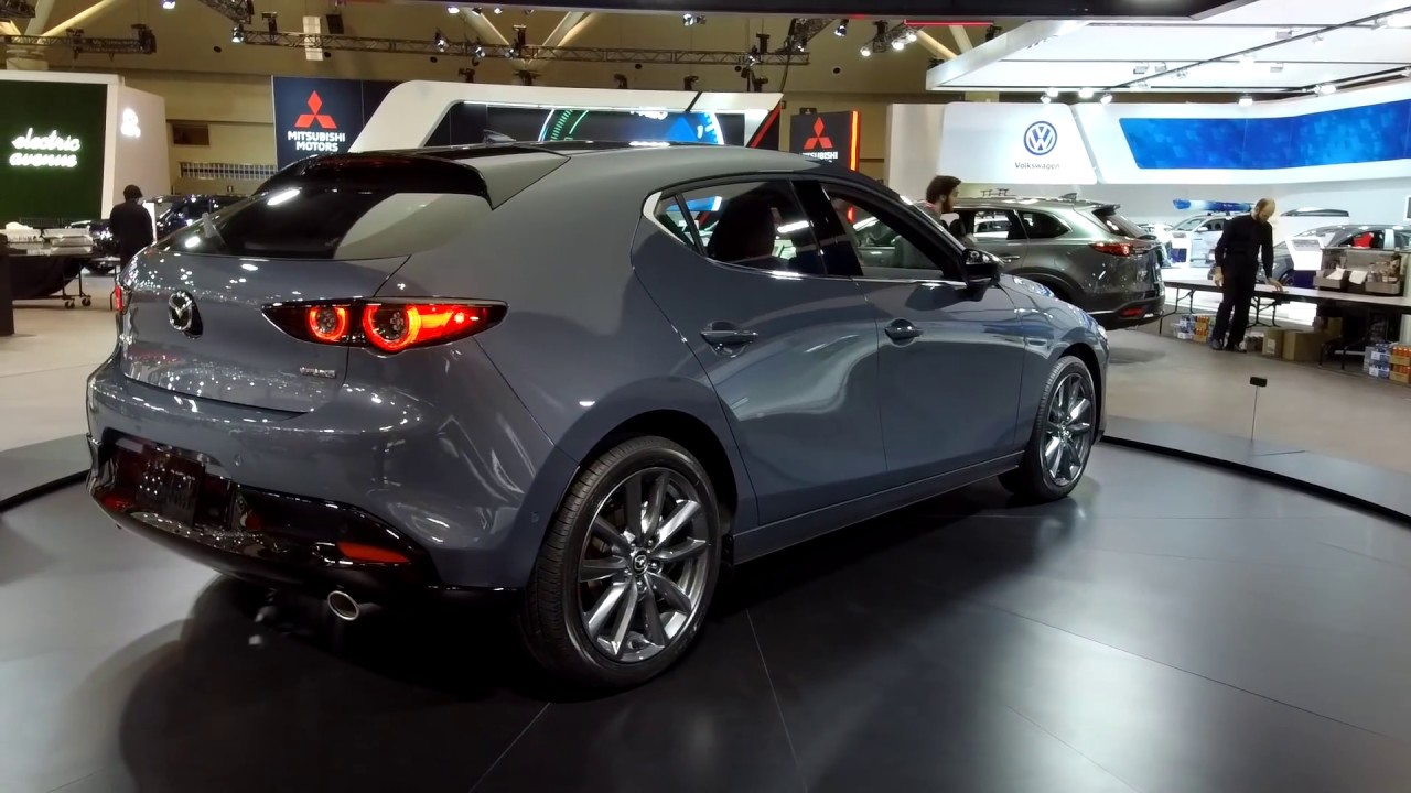 Mazda3 Sport Hatchback (Polymetal Gray)