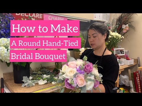 Video: How To Make A Round Bouquet