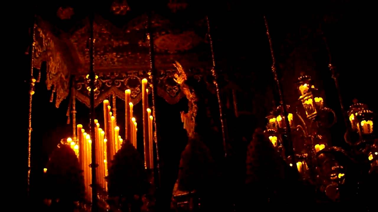 Esperanza en su Salida y por Real - San Fernando 2010