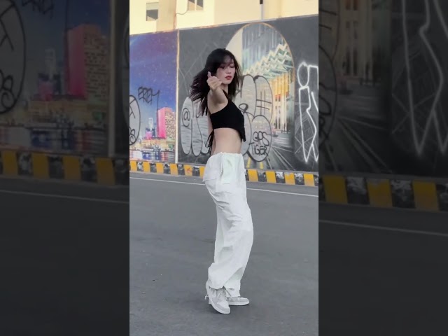 YOU AND ME (Coachella remix) | dance cover #shorts #jennie #blackpink class=