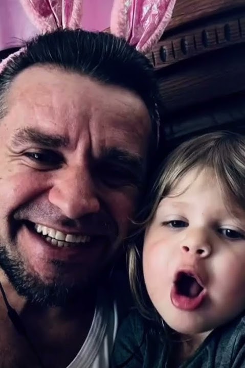 Щасливі батьки, залог щасливого дитинства і щасливого майбутнього їхніх ...