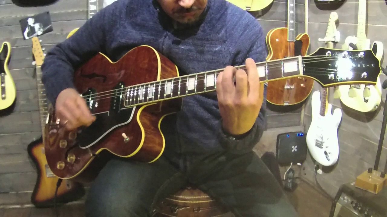 King Snake Two Bone - YouTube