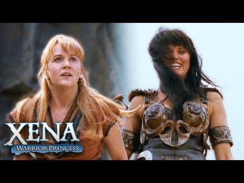 Xena and Gabrielle Finally Reunite | Xena: Warrior Princess