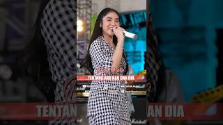 Dengerin juga lagu \