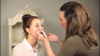 AMANDA AND LAUREN: STYLE ME BEAUTIFUL