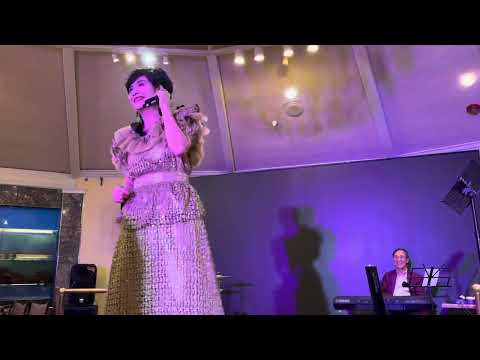 方伊琪演唱會（一） 09/14/2023