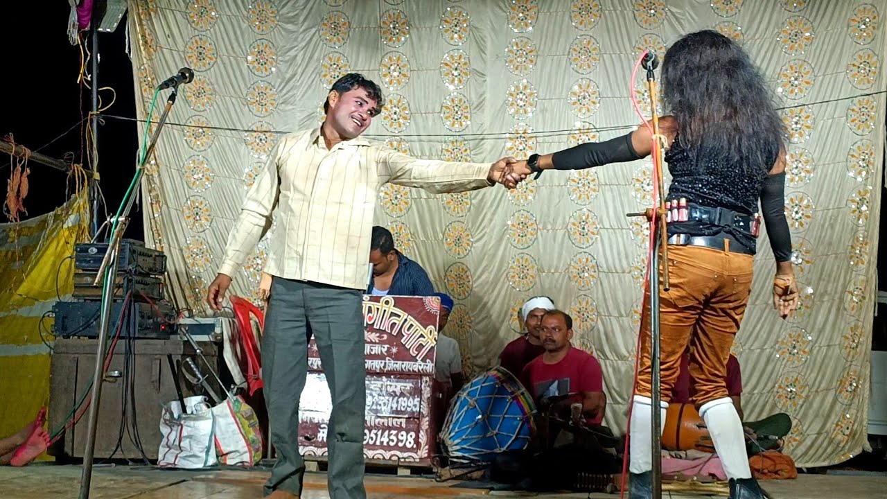 जगत नारायण ने किया अपने प्यार का इज़हार और उसकी जवानी में मस्त मस्त हो गए