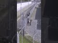 Vězeň se na útěku z Pankráce dostal jen k prvnímu plotu