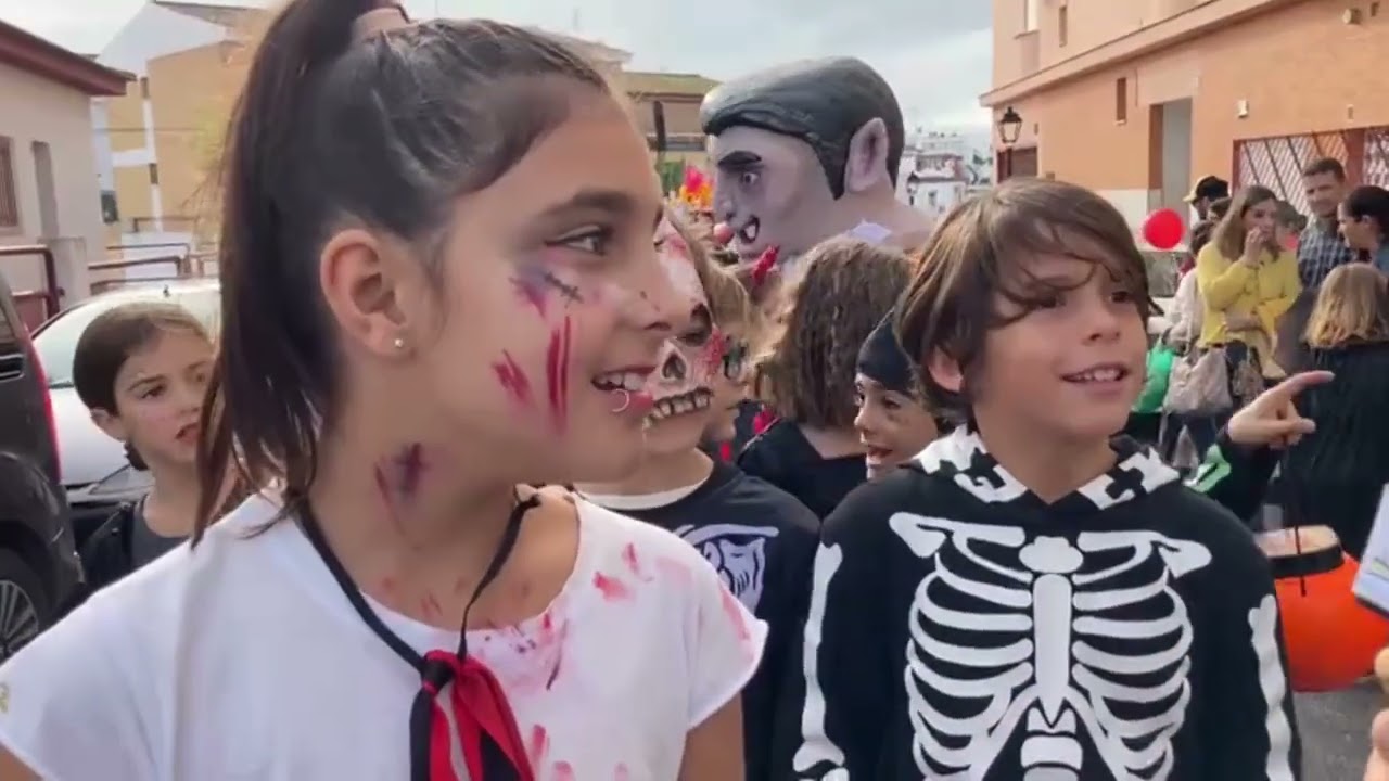 P65 DESFILE HALOWEEN 25-26