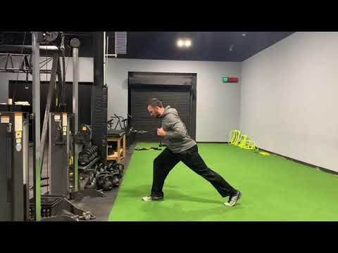 Split-Stance 1-Arm Cable Row
