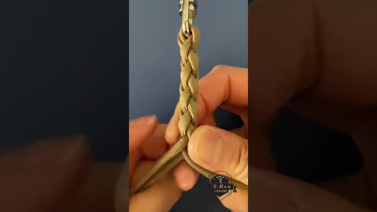 犬のリード #四つ編み #4strand #paracord #パラコード #レシピ