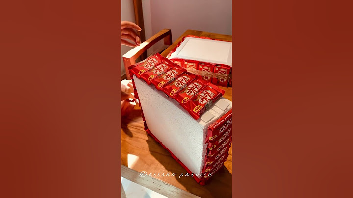 How to make Kitkat tower #kitkat #tower #craft #diy #handmade #gift #chocolate #engagementhamper