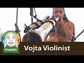 Capture de la vidéo Fabba Meets: Vojta Violinist – Interview & Live Performance