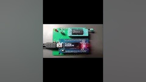 Dram tester with build in display