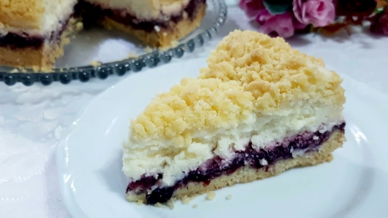 Тает во рту, божественно вкусный, легкий, ароматный и простой в приготовлении. Йогуртовый пирог!