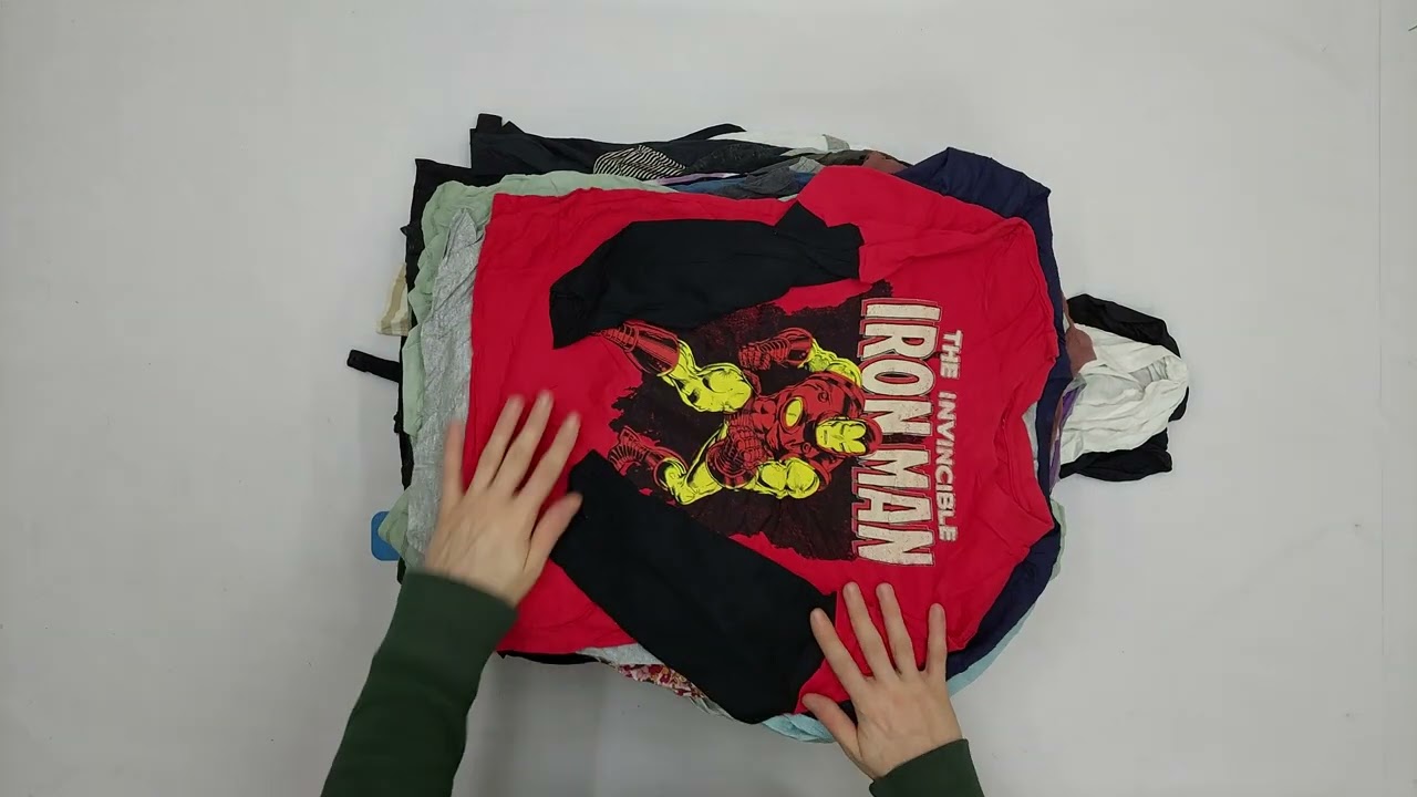 26731 Футболки дл рукав детские BOY T-SHIRT LONG SLEEVES 1/2 (extra) 2 пак 20кг. по 4.85€/кг. 134шт.