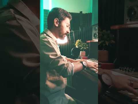 هنعيش ونشوف   