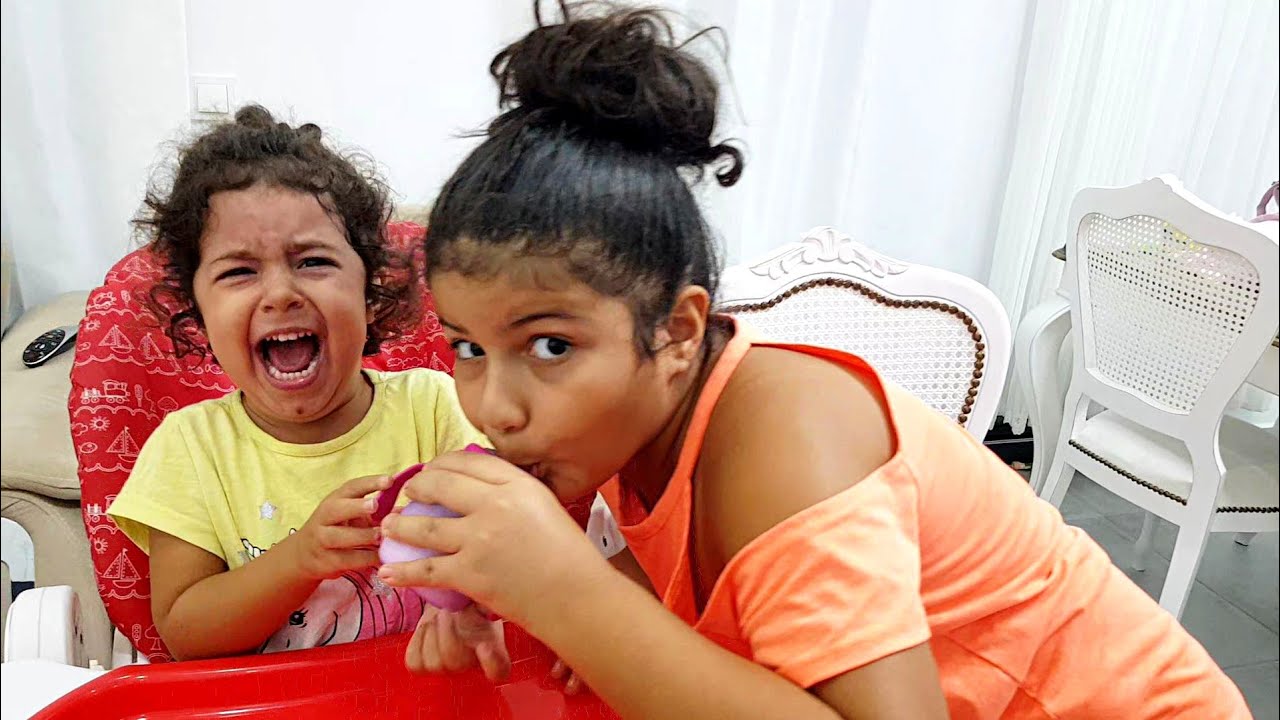 YAĞMUR a Gün Boyu Bebek Gibi Baktım YAPRAK ve YAĞMUR a Sahte Dondurma Verdim. ANNE KIZ TV