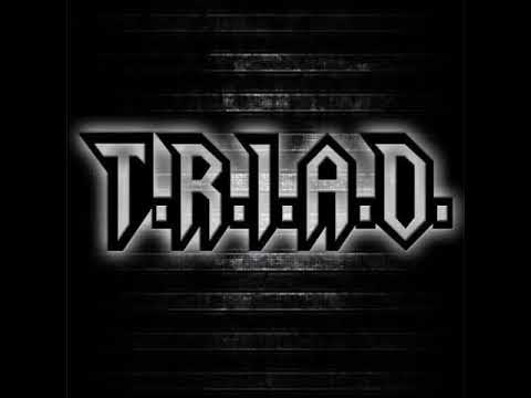 TRIAD - KAMU KAMULAH SURGAKU || BASSLES ( NO BASS) || Backing track