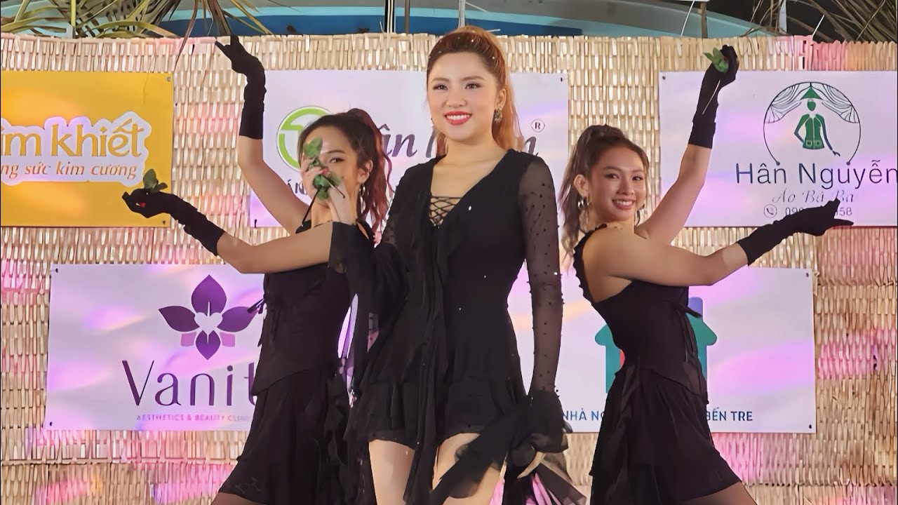 “Nhạc tình đêm nay lâng lâng” | Châu Ngọc Tiên “cực sung” khiến bà con Tây Ninh đứng ngồi không yên