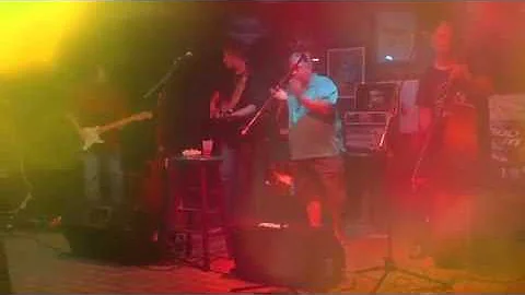 Jackson Capps sitting in with The Beachbilly's