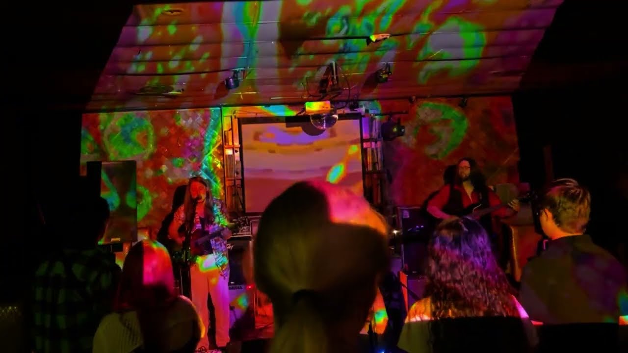 Colour T.V. live at Linger Longer Lounge