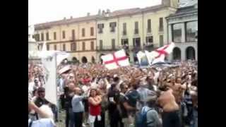 6.TARANTO-PRO VERCELLI 27-5-2012 E' FINITA! PIAZZA CAVOUR ESULTA !!!