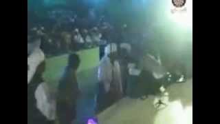 رقص خليع للرئيس السوداني ووزرائه