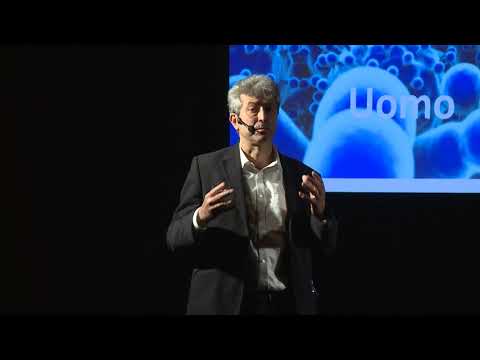 Microbiologia, microbioma, il suolo è la vita  | Vittorio Venturi | TEDxPordenone