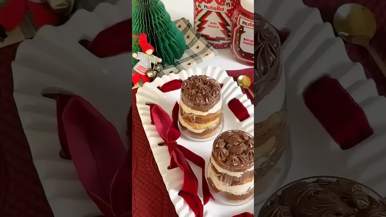 Pandoro and Nutella Cups