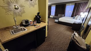 Deluxe King, Riverwind Hotel, Norman OK by Karen L 3,461 views 4 months ago 1 minute, 38 seconds