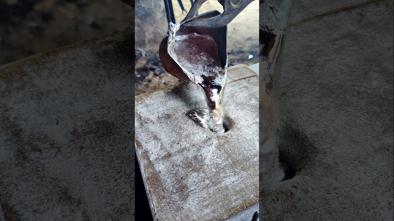 Mesmerizing Metal Pour Over Sand - (Unbelievable!) 