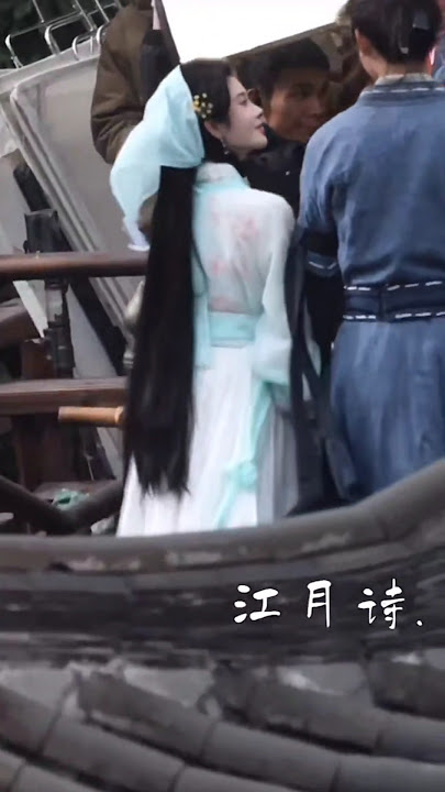 150325 LOL🤣The song stopped right when they stumbled🤣🤣#tianjiarui #田嘉瑞 #jujingyi #鞠婧祎 #veilofshadows