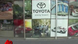 Ap Sources: Govt Clears Toyota Gas Pedal Fix