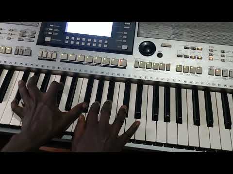 UTUNTU WACURANGA MUGIHE CYO GUSENGA ( Play this during prayers) / meditation time