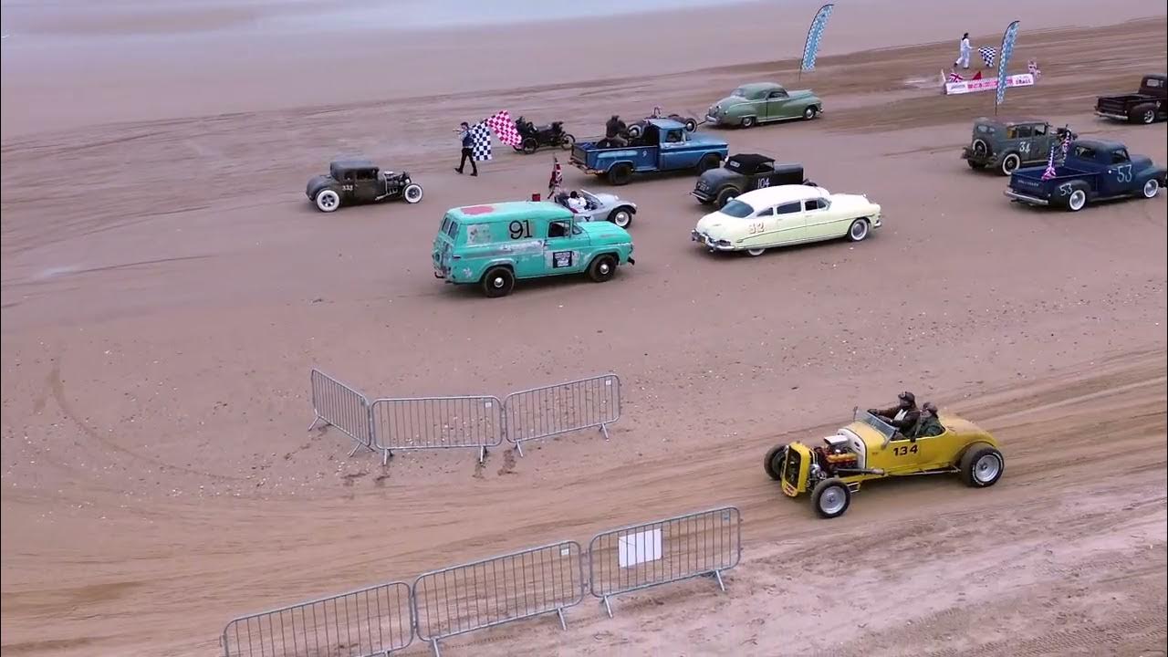 Race The Waves 2023 Cars lining up for the final parade on Sunday April