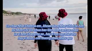 Có Em Đây lyrics (Vidhia ft Đạt Villa❤❤)