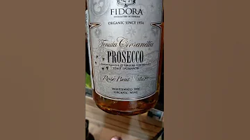 Просекко которого не бывает 🤗 Экстра-брют✌🏻☝🏼🍾. Чудо просекко увиденное в ГЛОБУС ГУРМЭ 🍾🥂