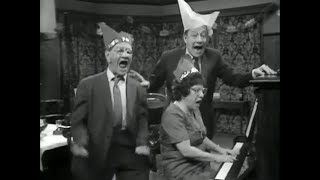 Nearest and Dearest - Christmas Special 'Compliments of the Season'  (1970)