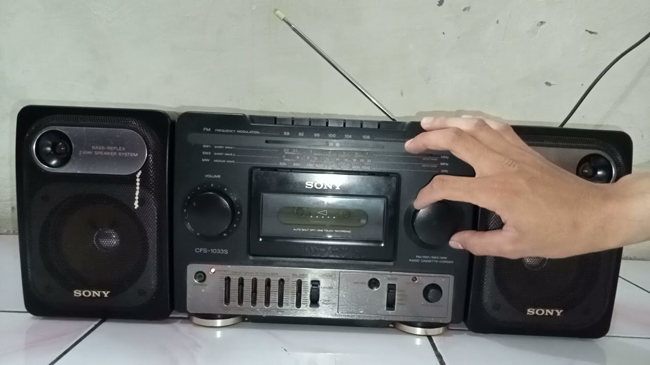 Radio Tape Compo Sony CFS-1033S - YouTube