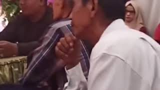 Cincin Melingkar Di Jari Manistiktok