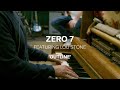 Capture de la vidéo Zero 7 - Outline Ft. Lou Stone (Live Session)