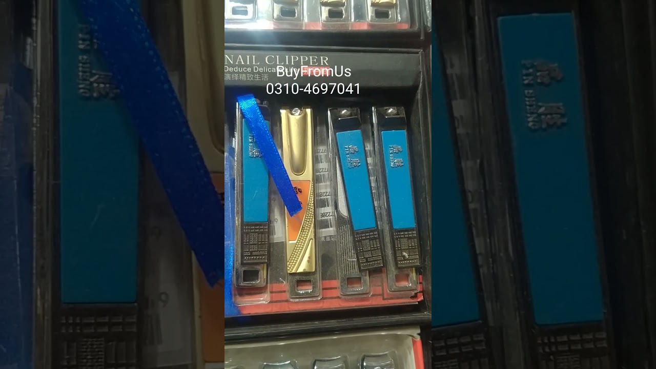 Nail cutter Blue head with rubber top beautiful nail cutter 