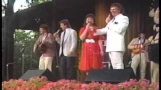 Video voorbeeld van "The Hinsons - "Two Winning Hands" - 1988"