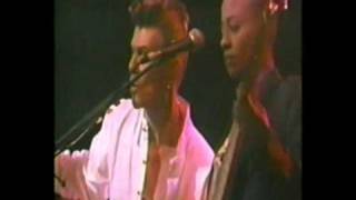 David Bowie &amp; Gail Ann Dorsey - Aladdin Sane