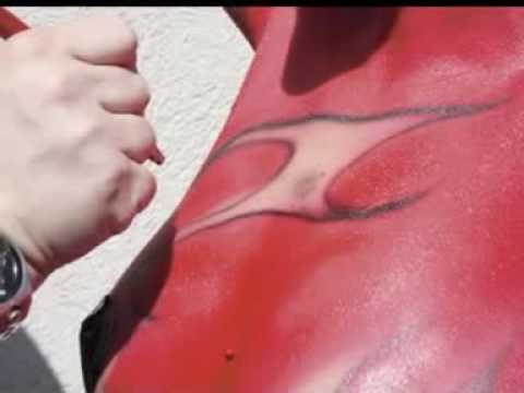 BODY PAINTING #2.mov