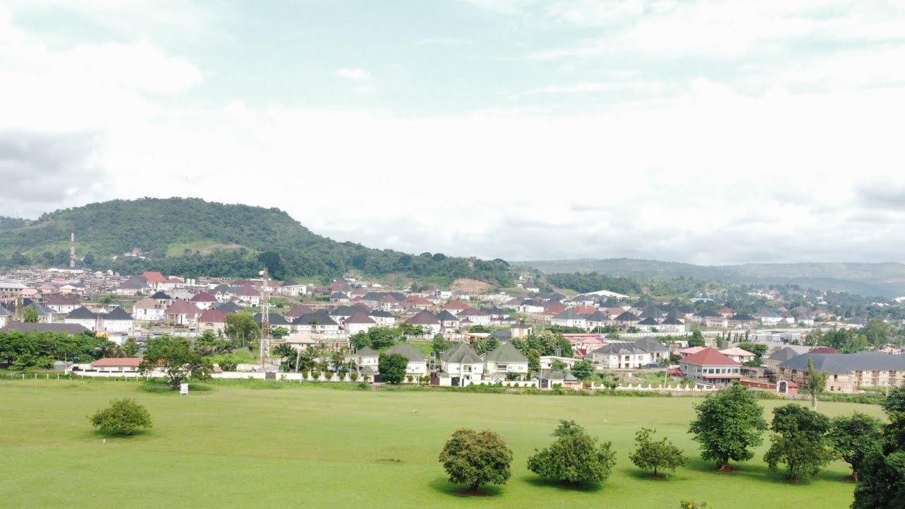 This Is Where The Rich Live In Enugu Nigeria Driving Around GRA